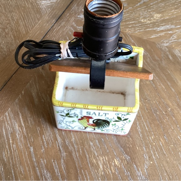 Lamp Made from Ceramic Salt Box - Picture 3 of 8